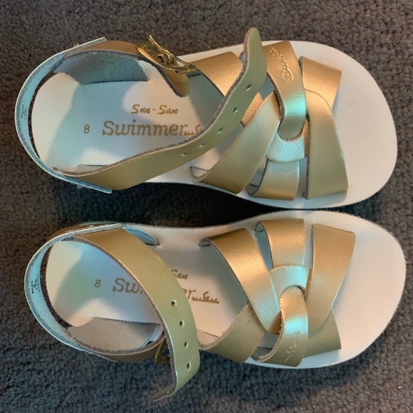 sun sand salt water sandals